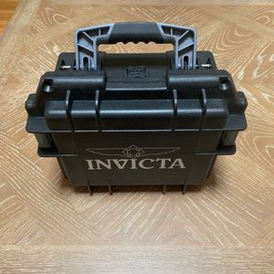 Invicta 3 slot waterproof watch case